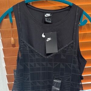 Nike Black Patterned Sleeveless Dress